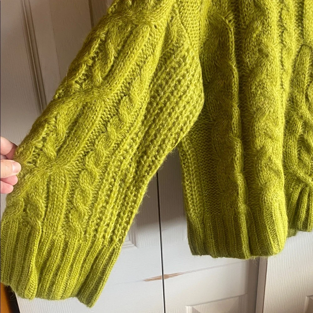 ELEVEN SIX NWT MONICA Alpaca Blend Pullover Sweater in Citrine - Picture 7 of 17